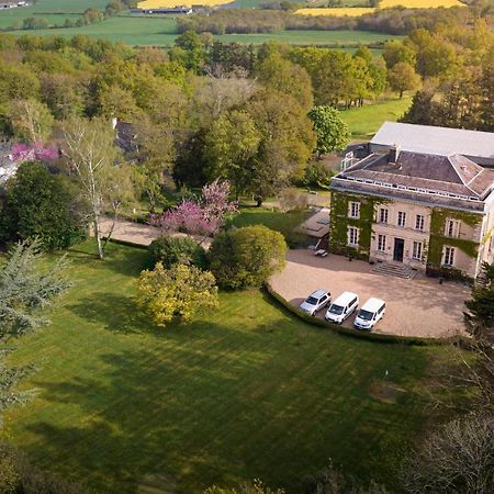 Institut Bois Robert Hotel Bécon-les-Granits Екстериор снимка