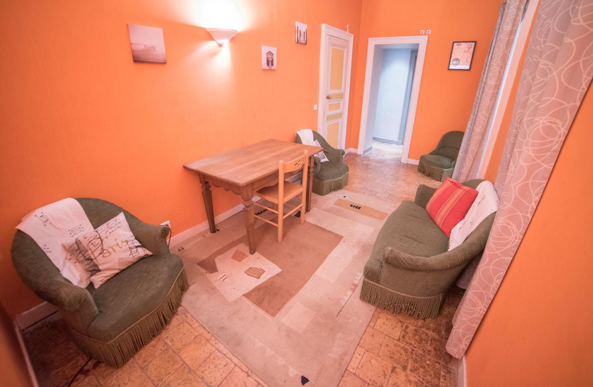 Institut Bois Robert Hotel Bécon-les-Granits Екстериор снимка